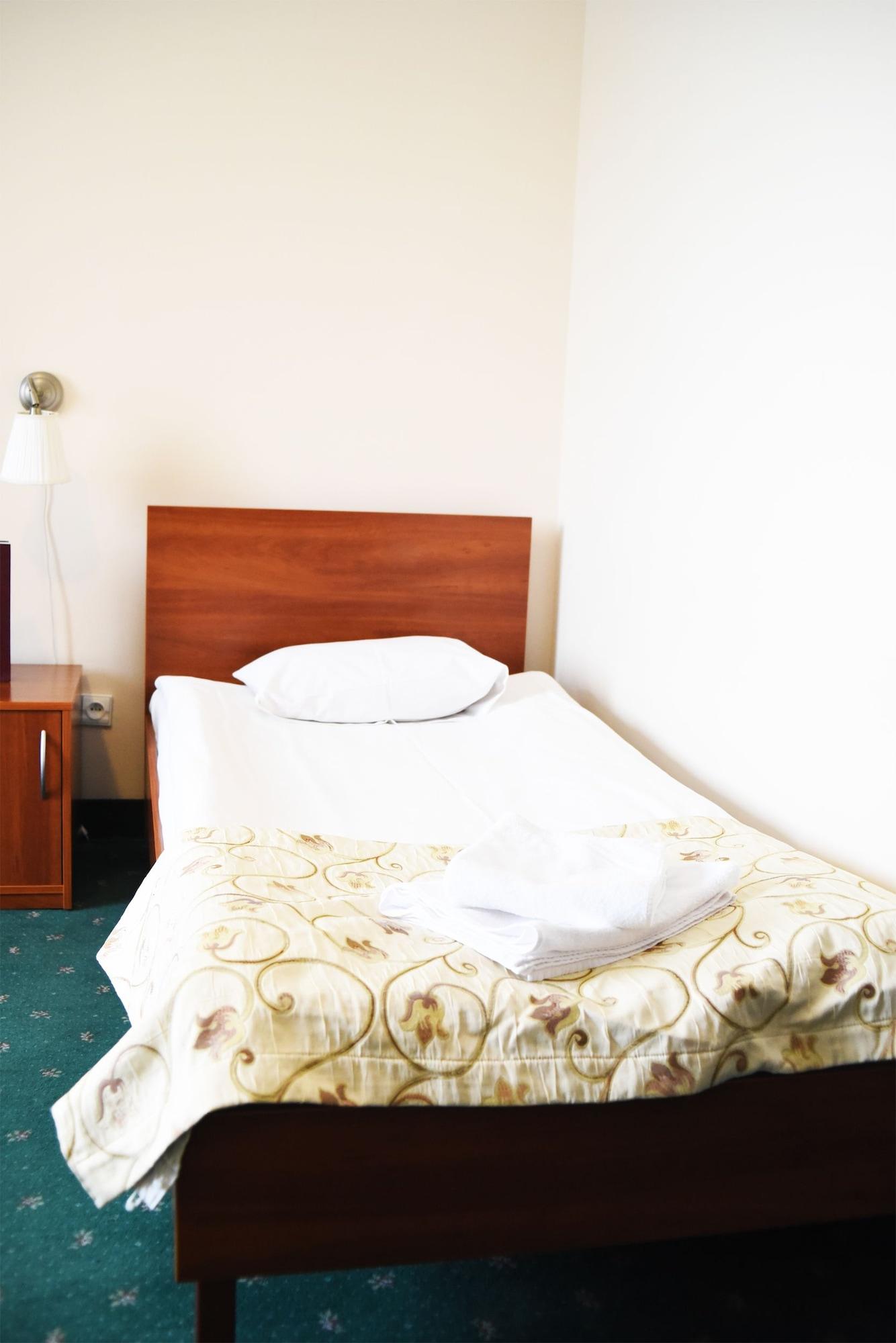 Parkhotel Economic Wielka Wies  Экстерьер фото