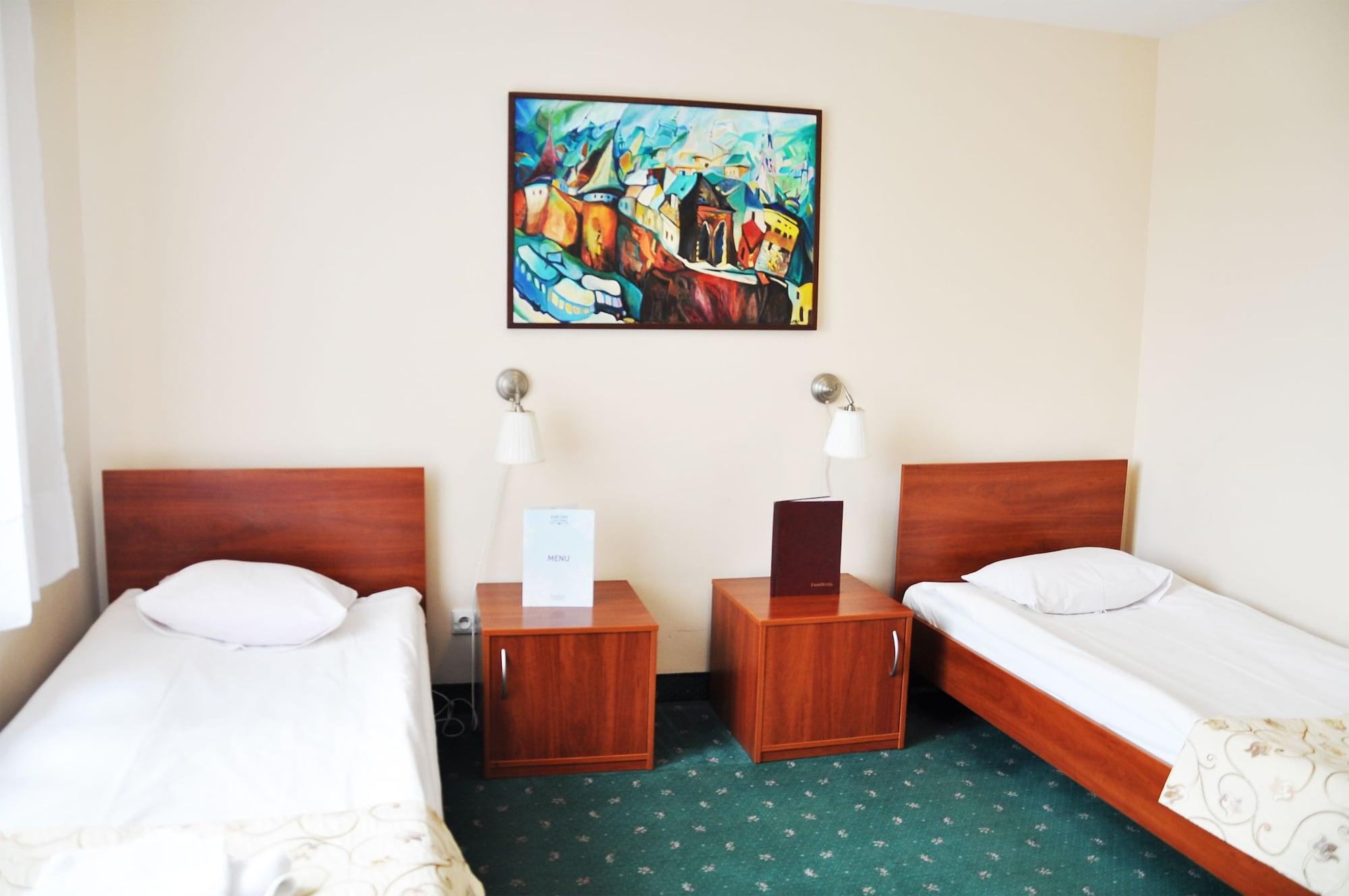 Parkhotel Economic Wielka Wies  Экстерьер фото